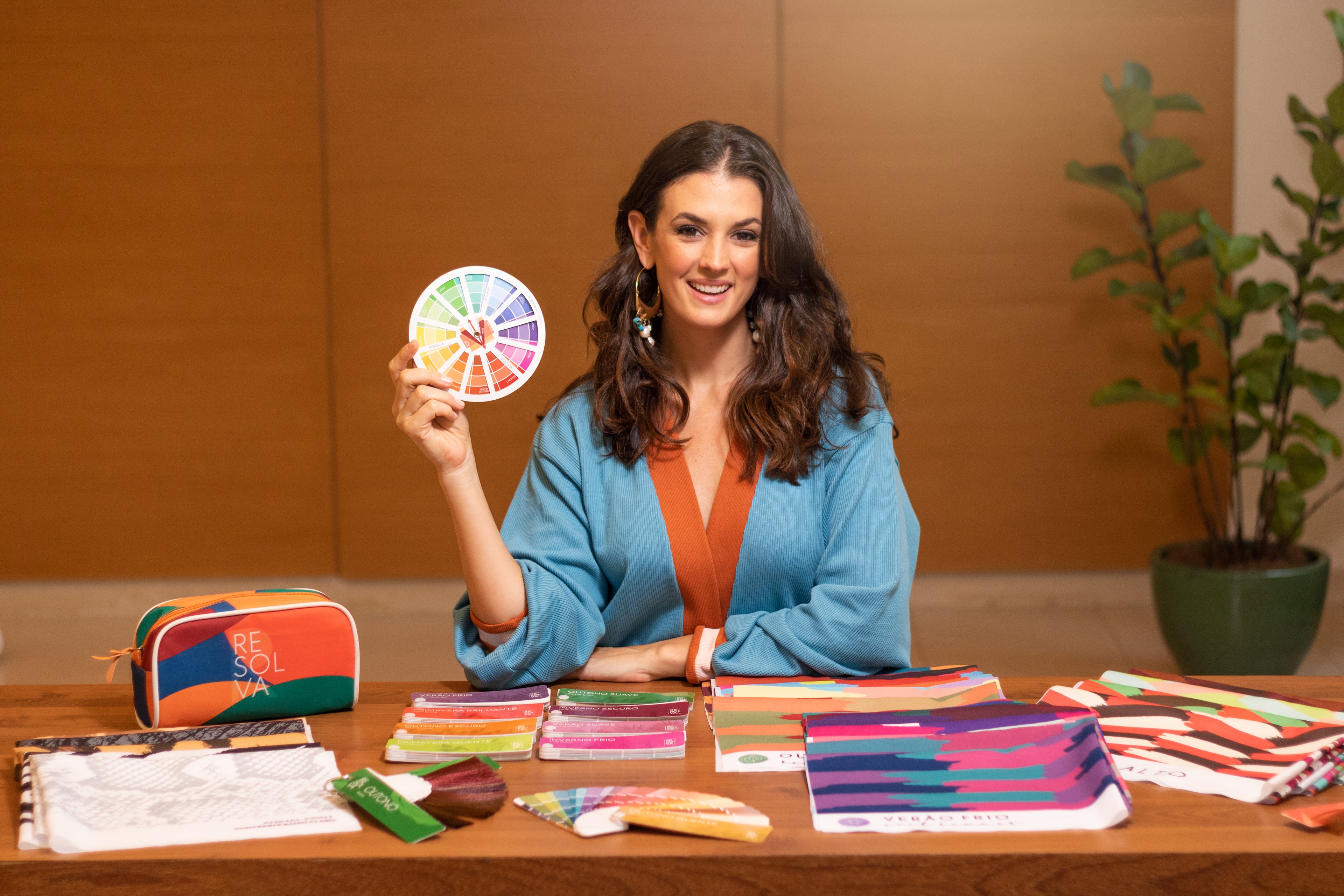 Color analysis tools hero